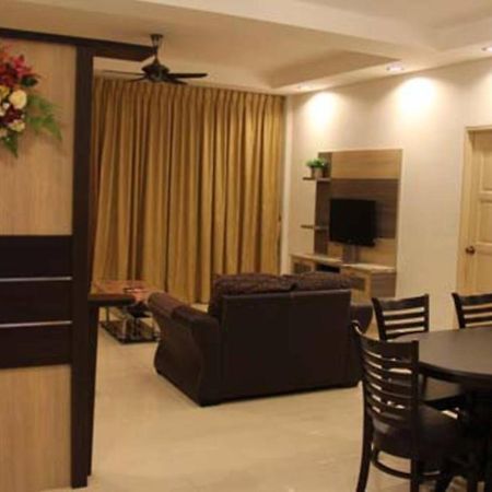 Crown Imperial Court Apartment Cameron Highlands Exterior foto